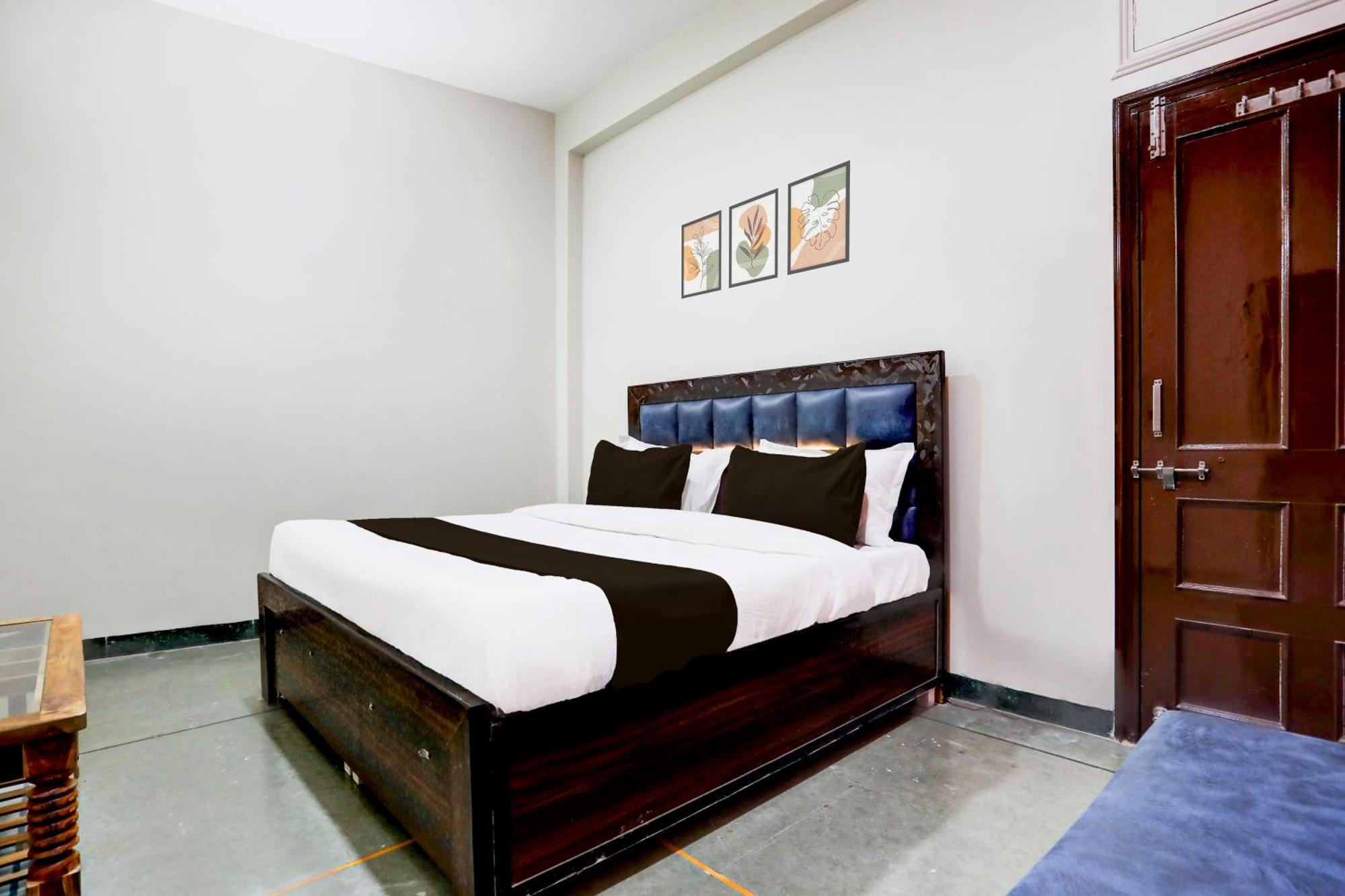 Hotel O The Baba Gest House 印多尔 外观 照片