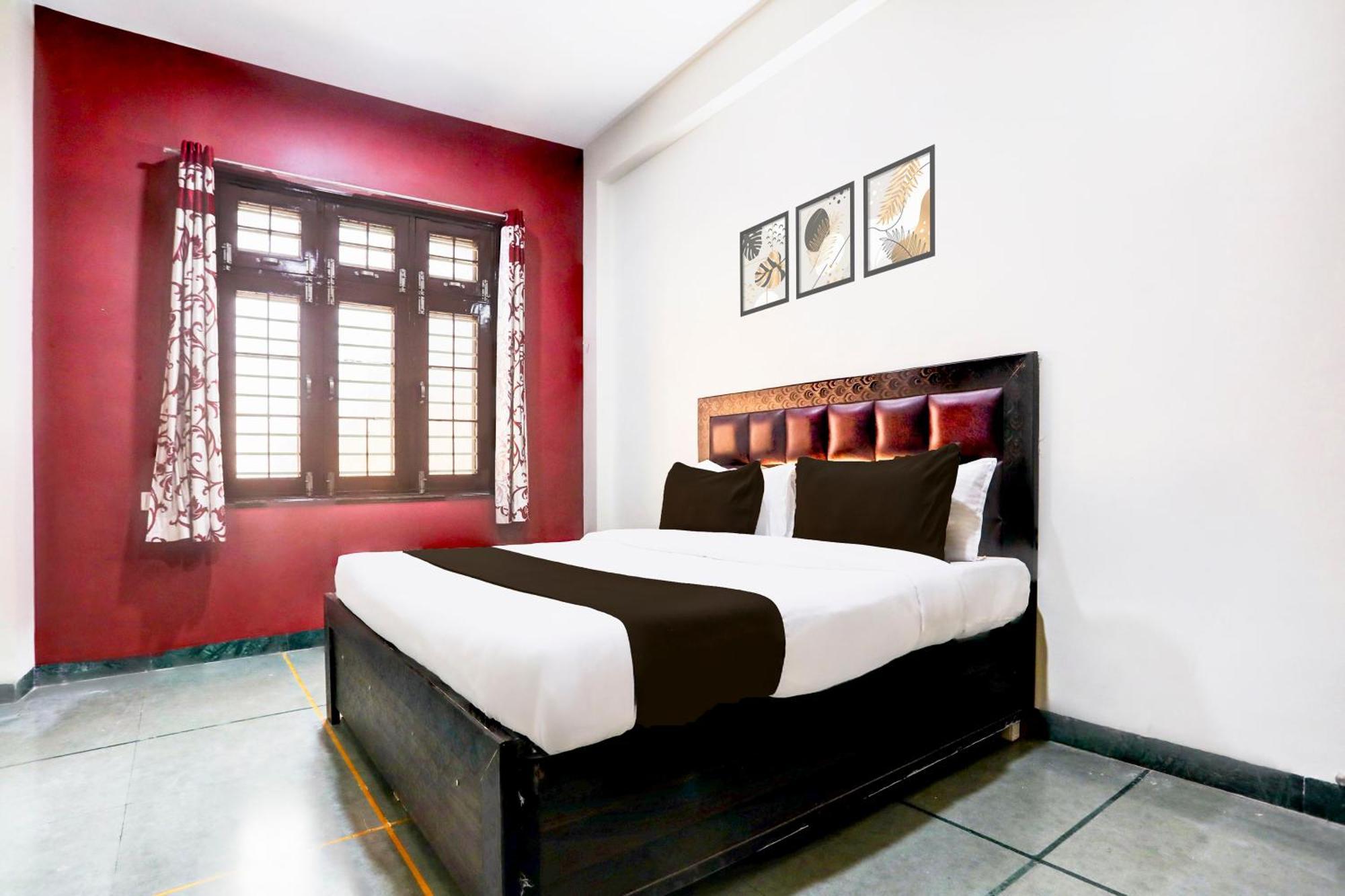 Hotel O The Baba Gest House 印多尔 外观 照片