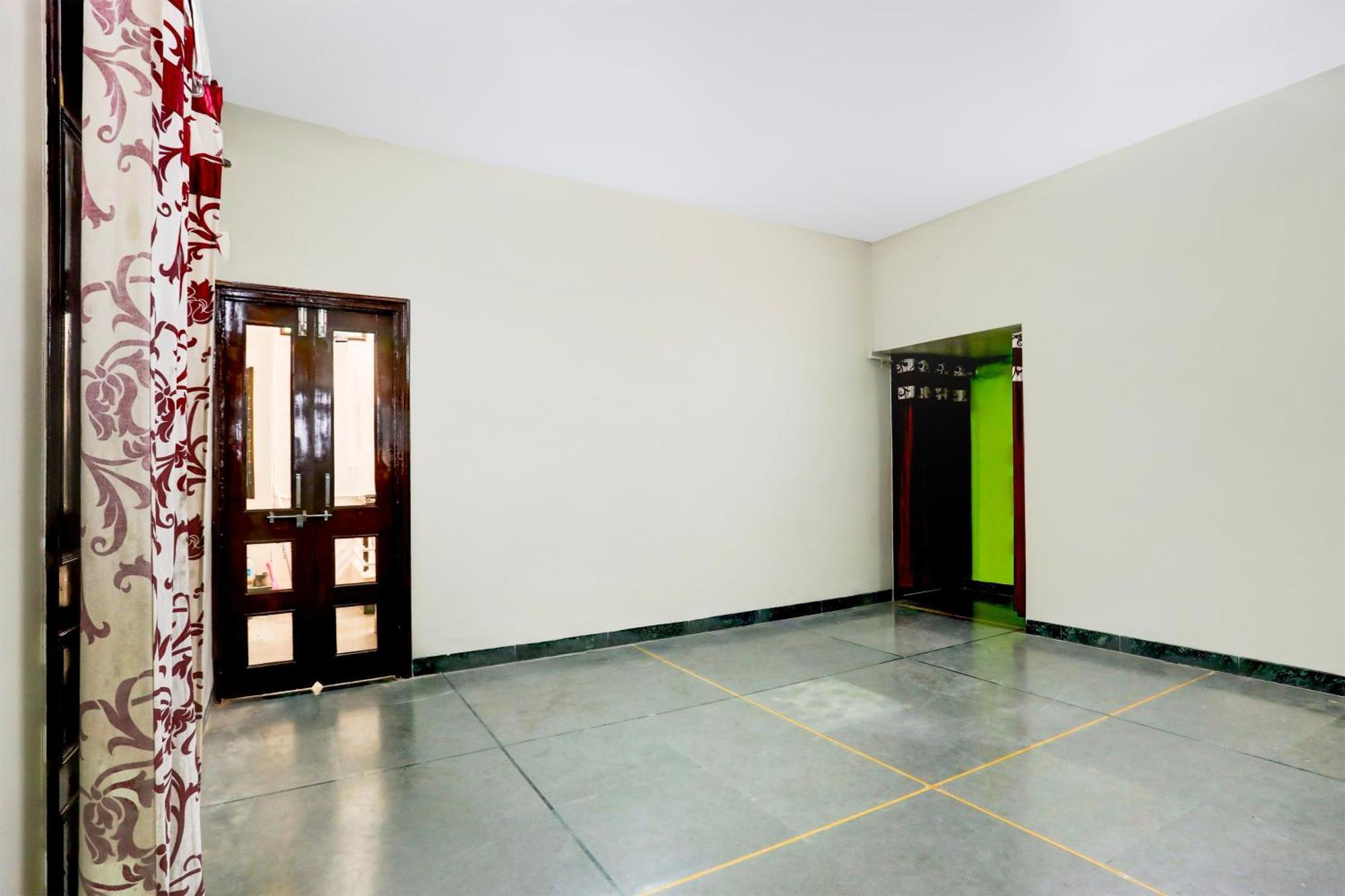 Hotel O The Baba Gest House 印多尔 外观 照片