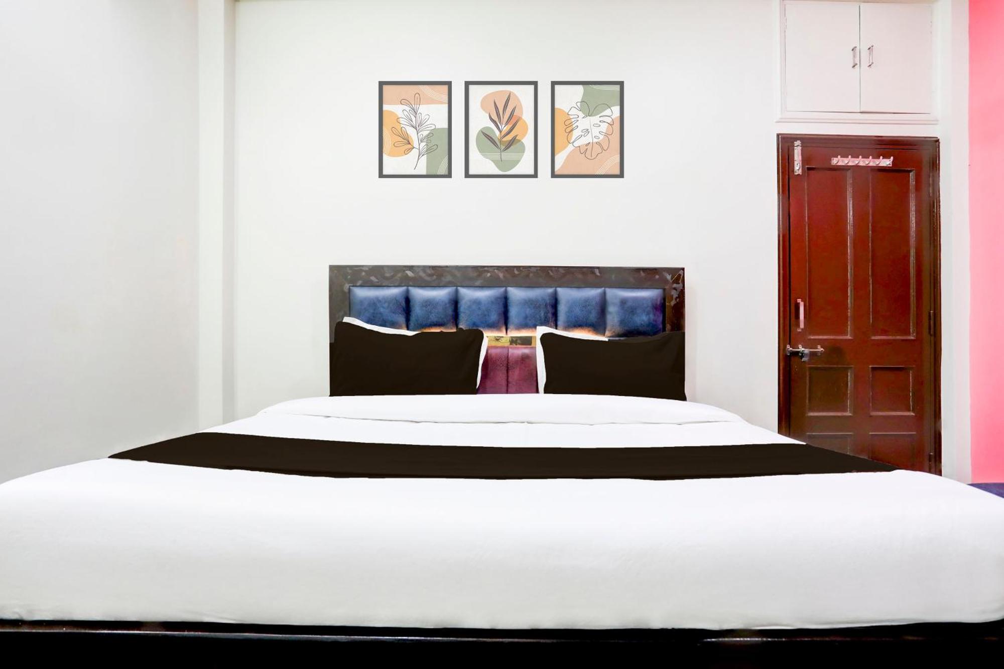 Hotel O The Baba Gest House 印多尔 外观 照片