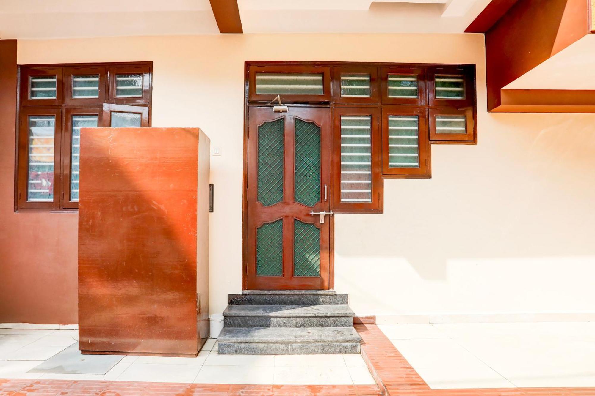 Hotel O The Baba Gest House 印多尔 外观 照片